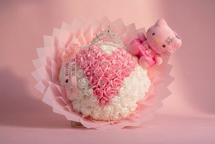 Buchet 101 Trandafiri din Săpun cu Inimă și Hello Kitty – Mesaj Personalizat