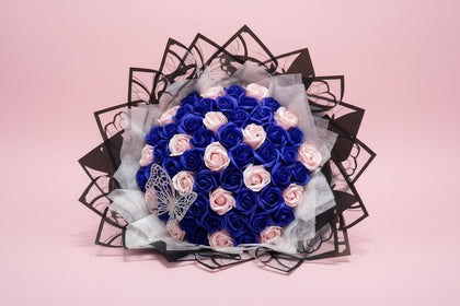 Buchet 59 Trandafiri din Săpun Roz – Pink Sky